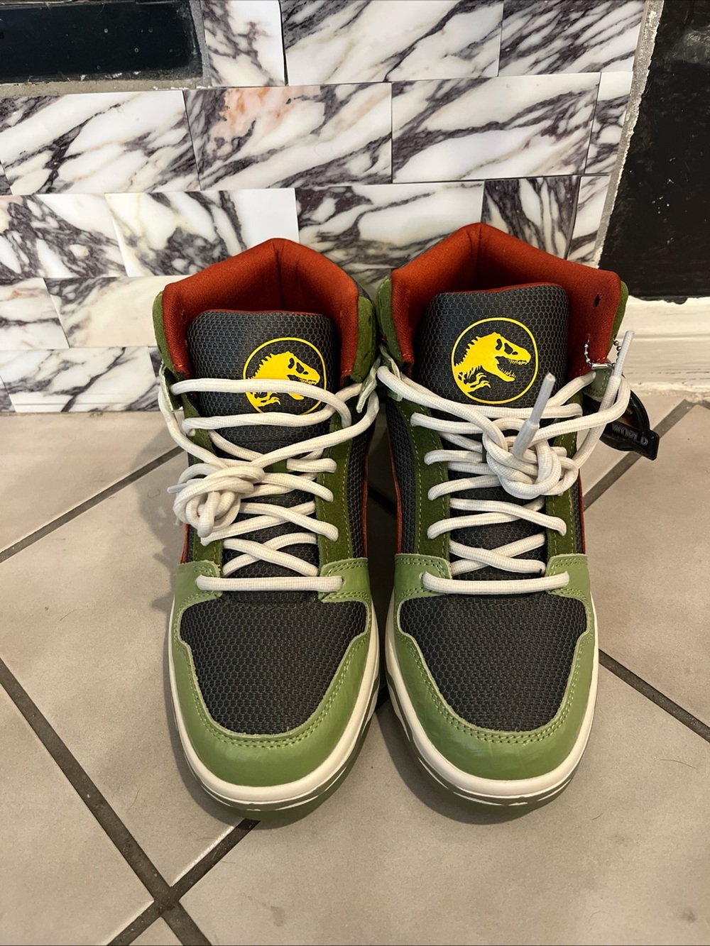 NEW PUMA x JURASSIC WORLD Rebound (Big Kid) 406015-01 Size 7